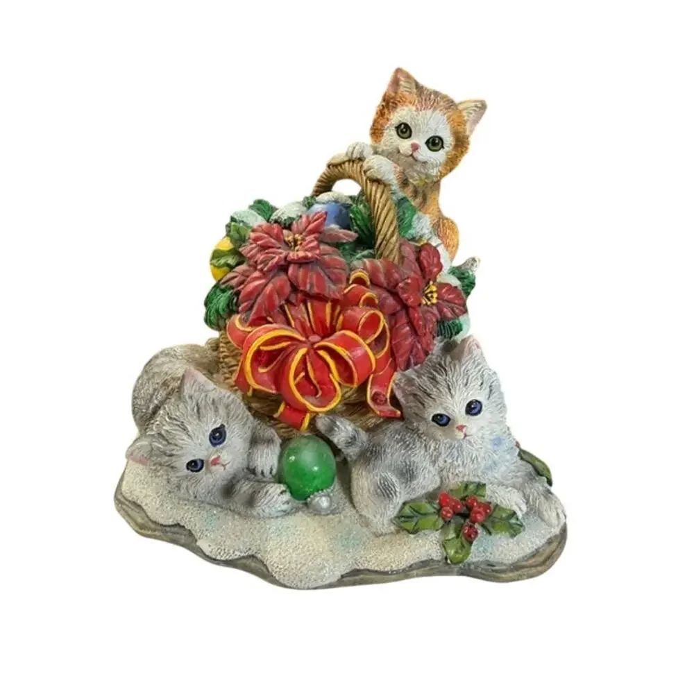 TheโBradford Exchange Winter Wonders Seasons in The Garden Kitten Sculpture